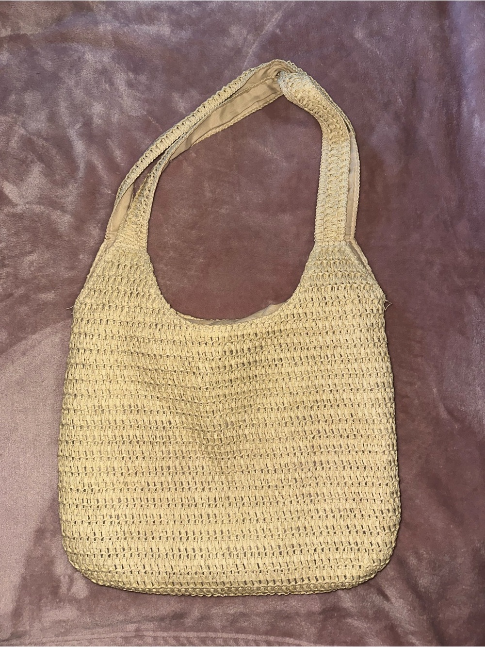 Woven Straw Shoulder Bag in Cream